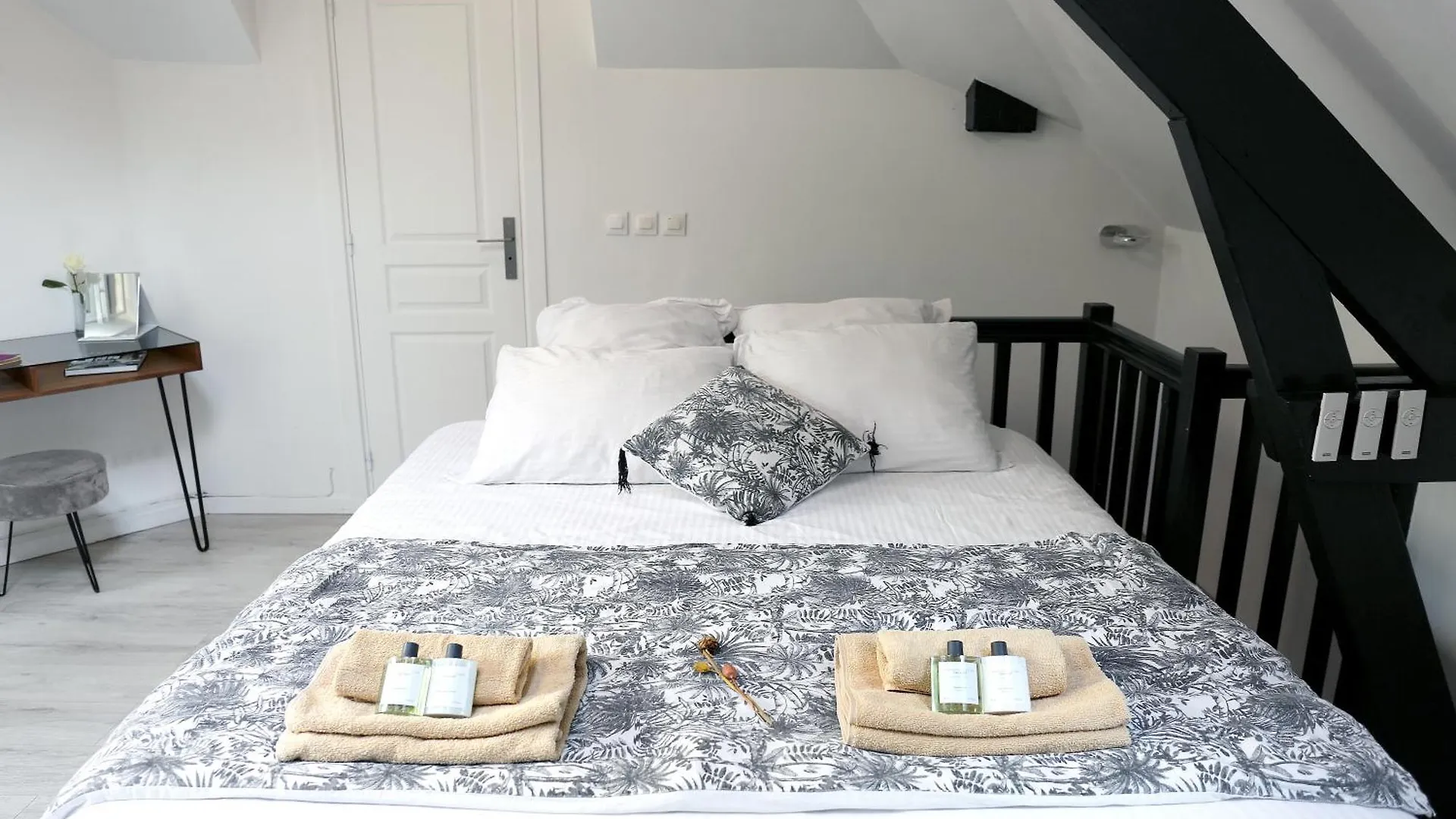 Love House - Butte Aux Cailles Paris Fransa